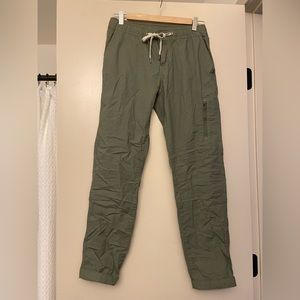 Vuori ripstop pants size small army green